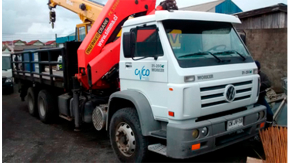 CAMIÓN VW CON GRÚA PALFINGER 8 TON