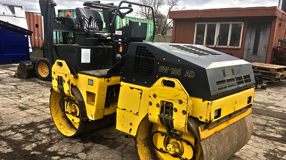 Rodillo autopropulsado Bomag